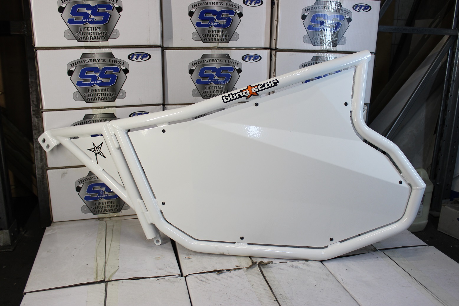 картинка Комплект дверей BlingStar для RZR 1000 XP UTV-2201-WHT, белые