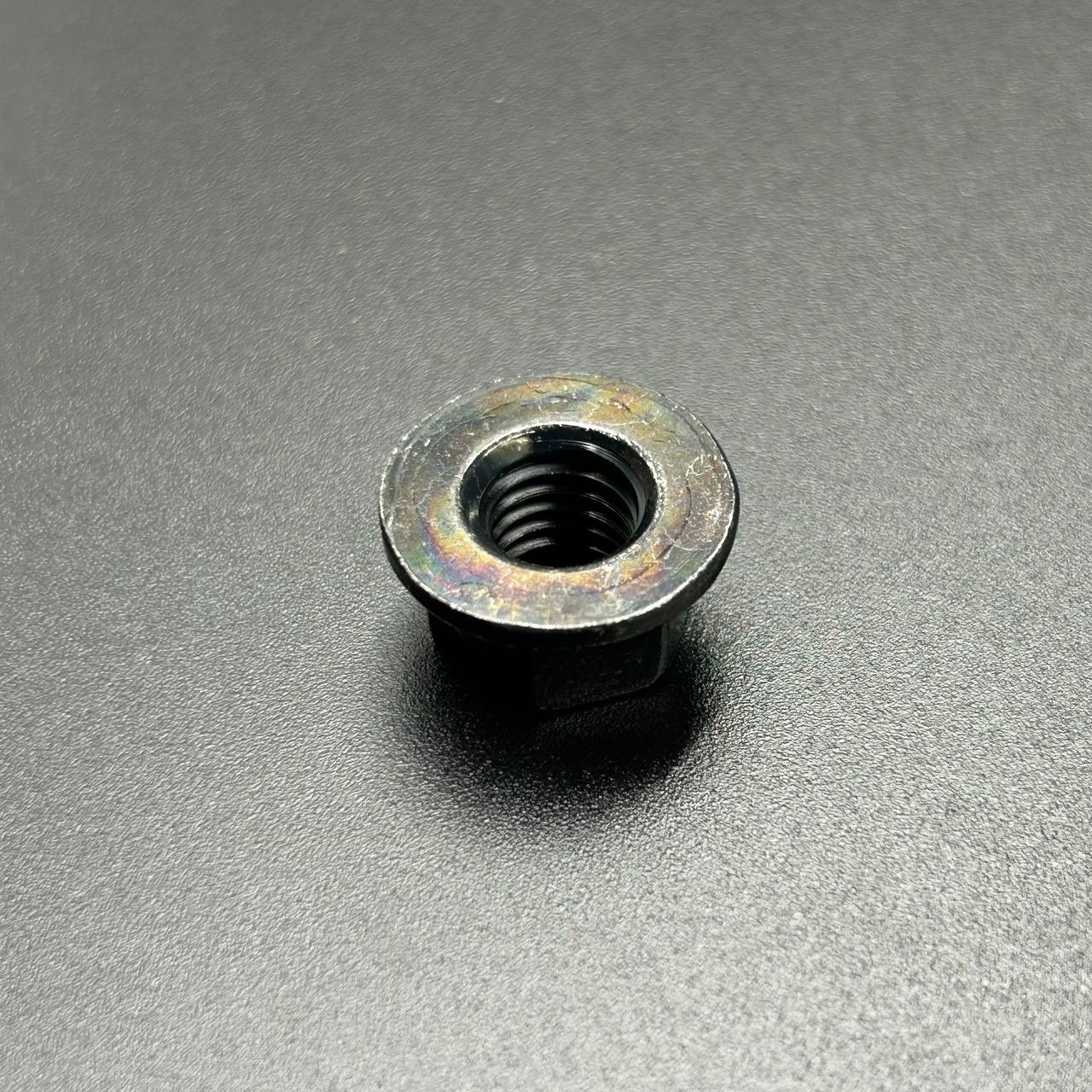 картинка Гайка крепления головки цилиндра Yamaha Vk540 (95707-08500) (Yamaha)