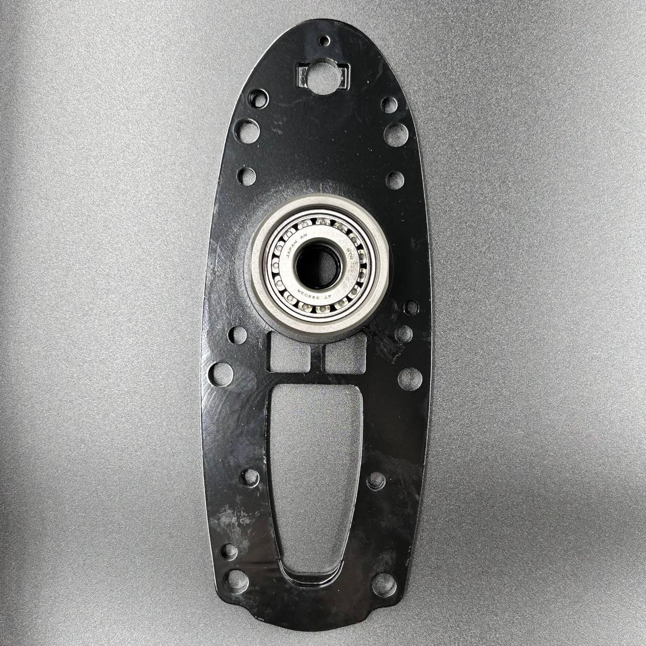 Основание помпы охлаждения Suzuki DT25-30 (56130-96320-0EP) (Kacawa)