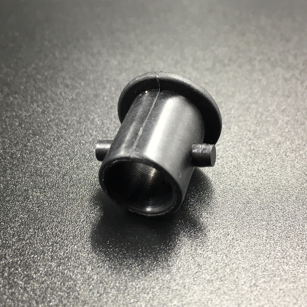 картинка Уплотнение трубки охлаждения Yamaha 5-15, F9.9-15 (PREMARINE)