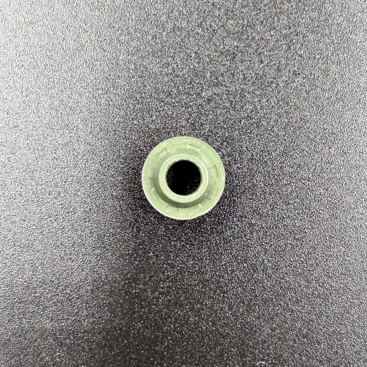 Маслосъемный колпачок Yamaha F2-350 (6EE-E2119-00) (Впуск/Выпуск) (PREMARINE)
