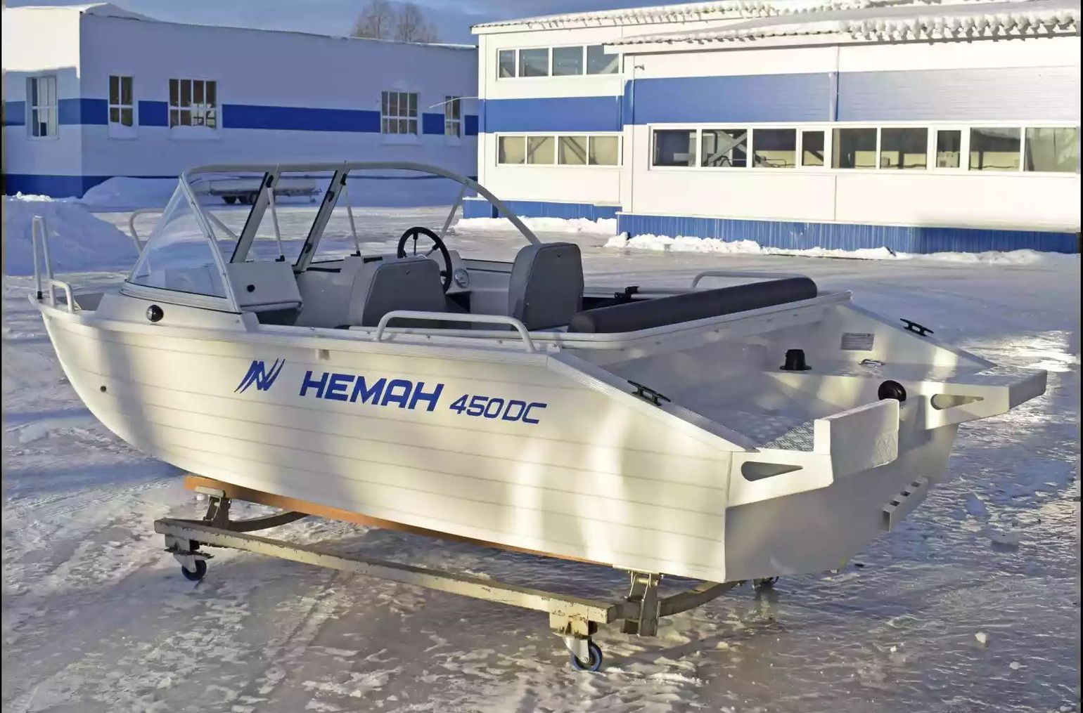 Моторная лодка, Neman 450 DC NEW, серый/св. сер