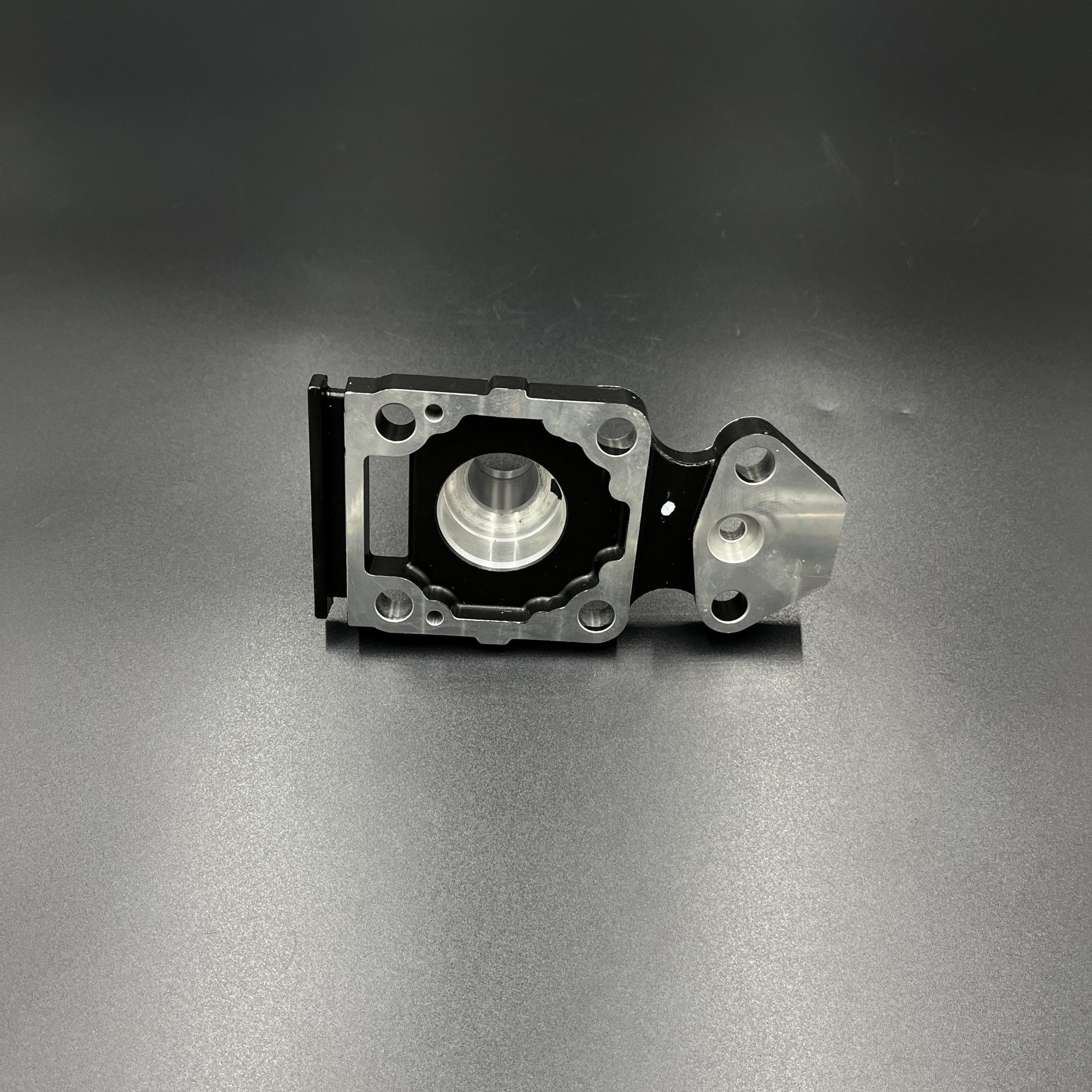 Основание помпы охлаждения Yamaha 9.9-15, F9.9-15 (PREMARINE2)