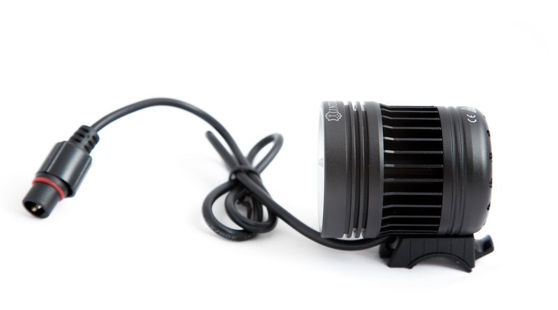 Фара велосипеда Inton NB1308, CREE XM-L2 , 4000Lum, 4LED