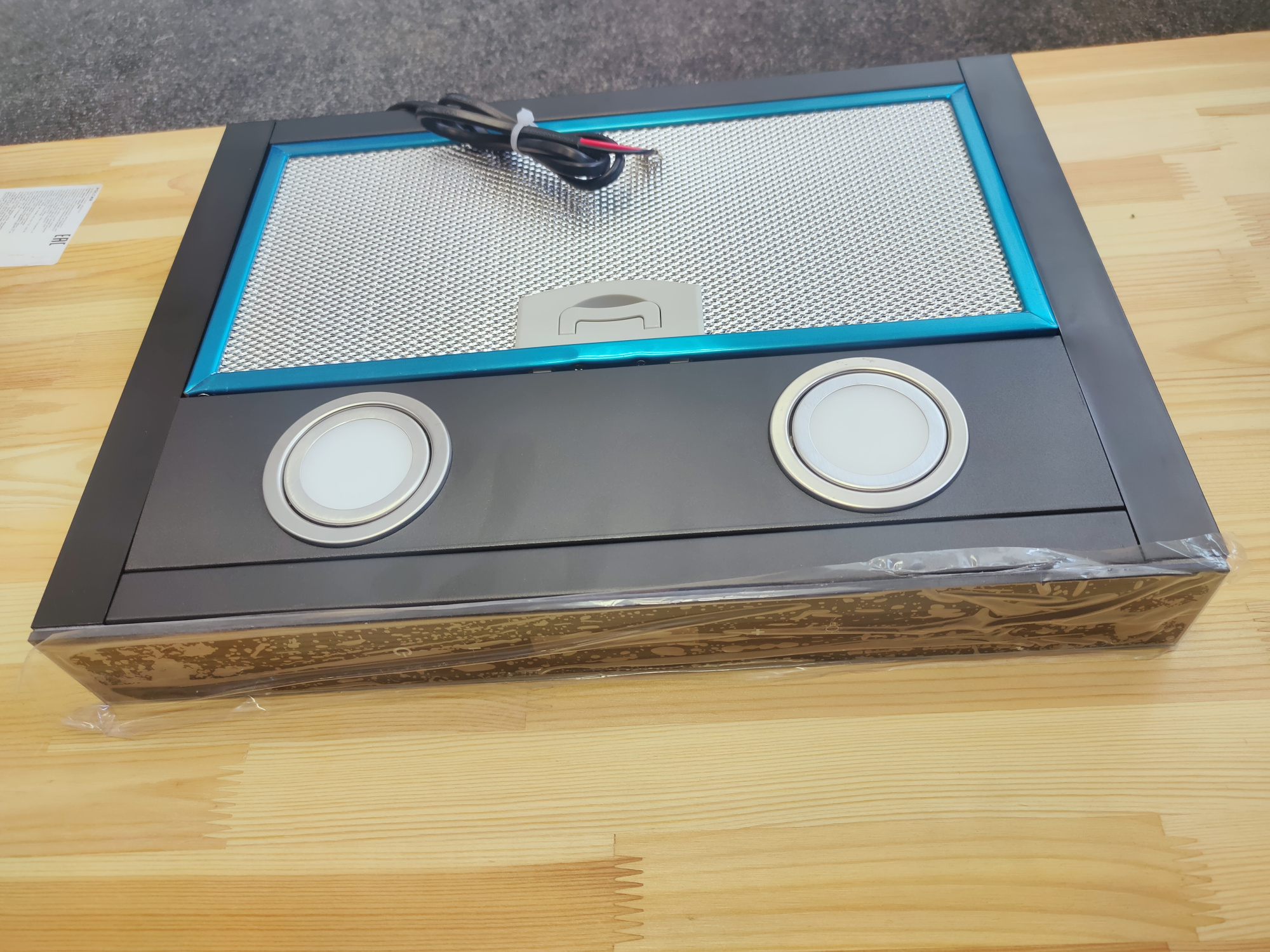 картинка Вытяжка для автодома MobileComfort MC-RH-50С