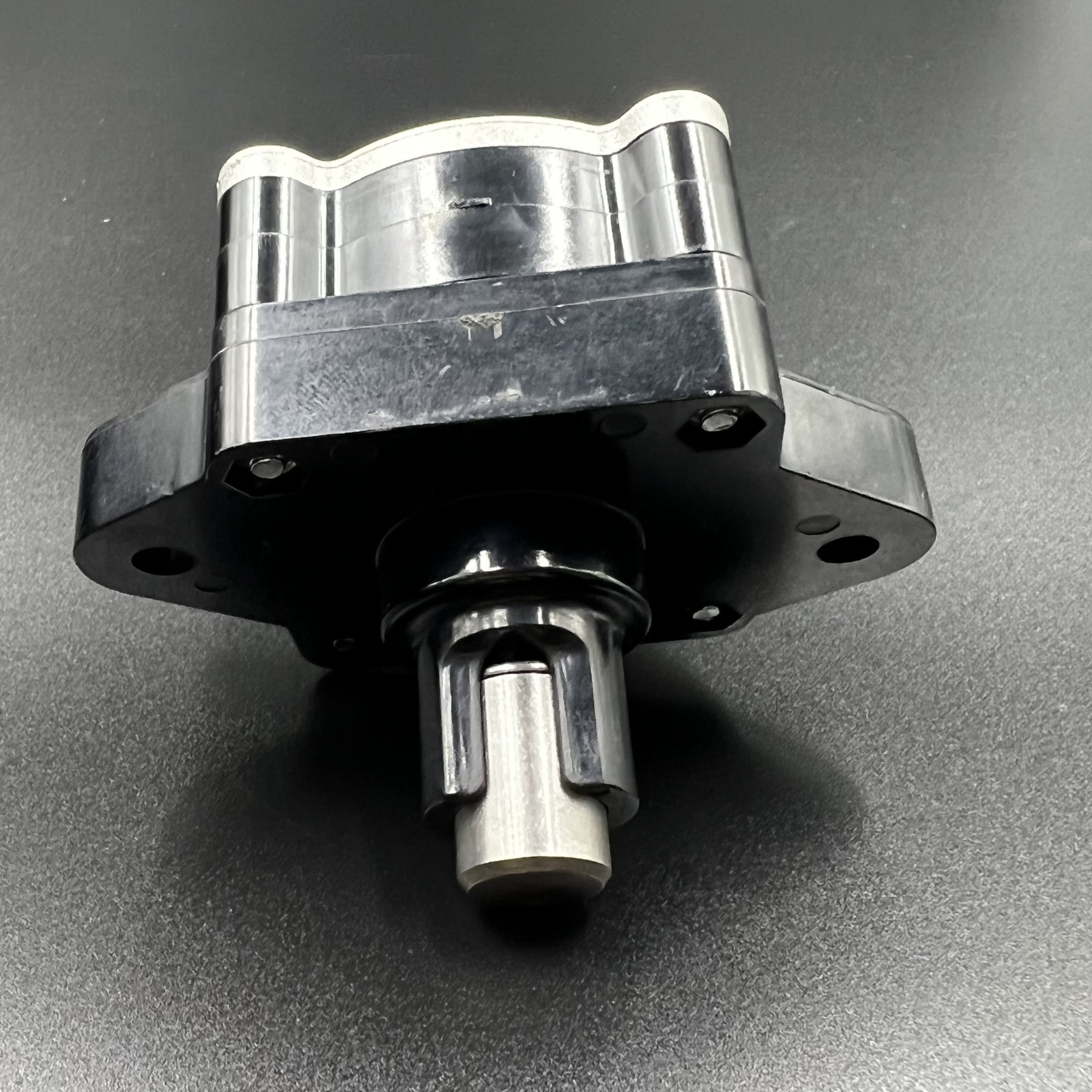 картинка Топливный насос (в сборе) Tohatsu 9,9-18, MFS20 (Omax)