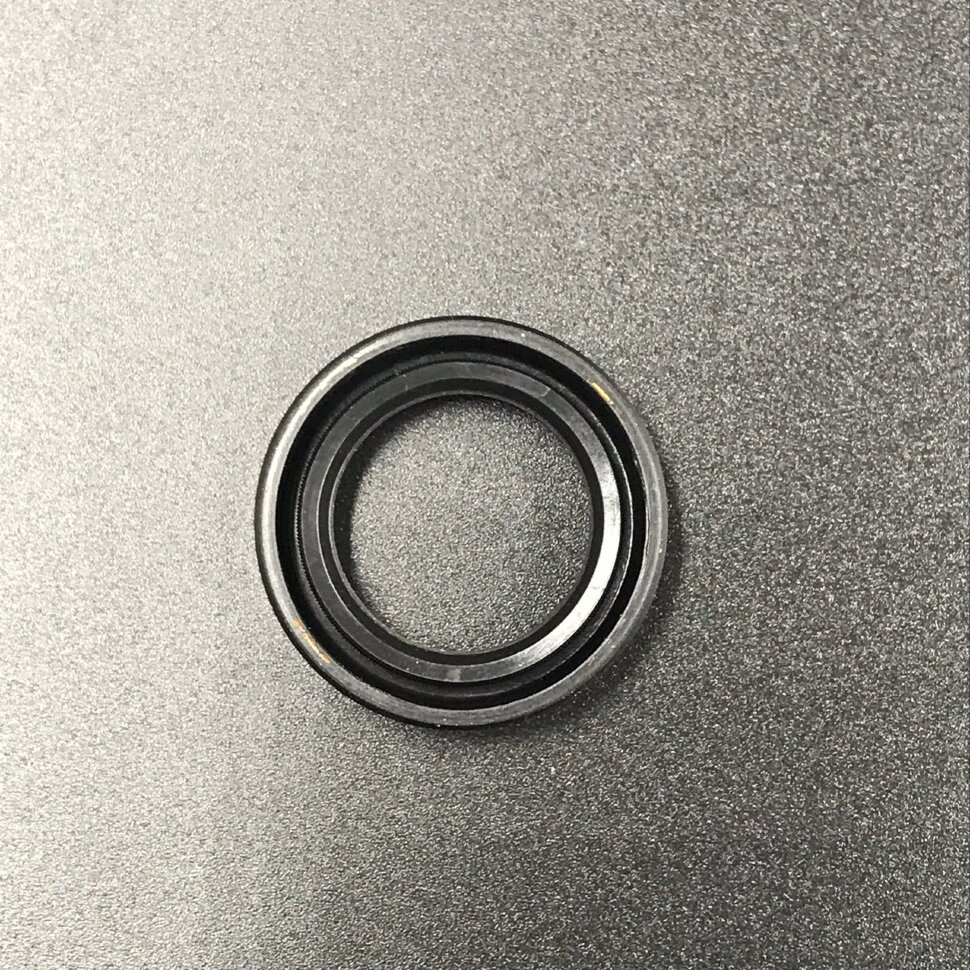 картинка Сальник Yamaha (93102-20814) (20x30x7) (Yamaha)
