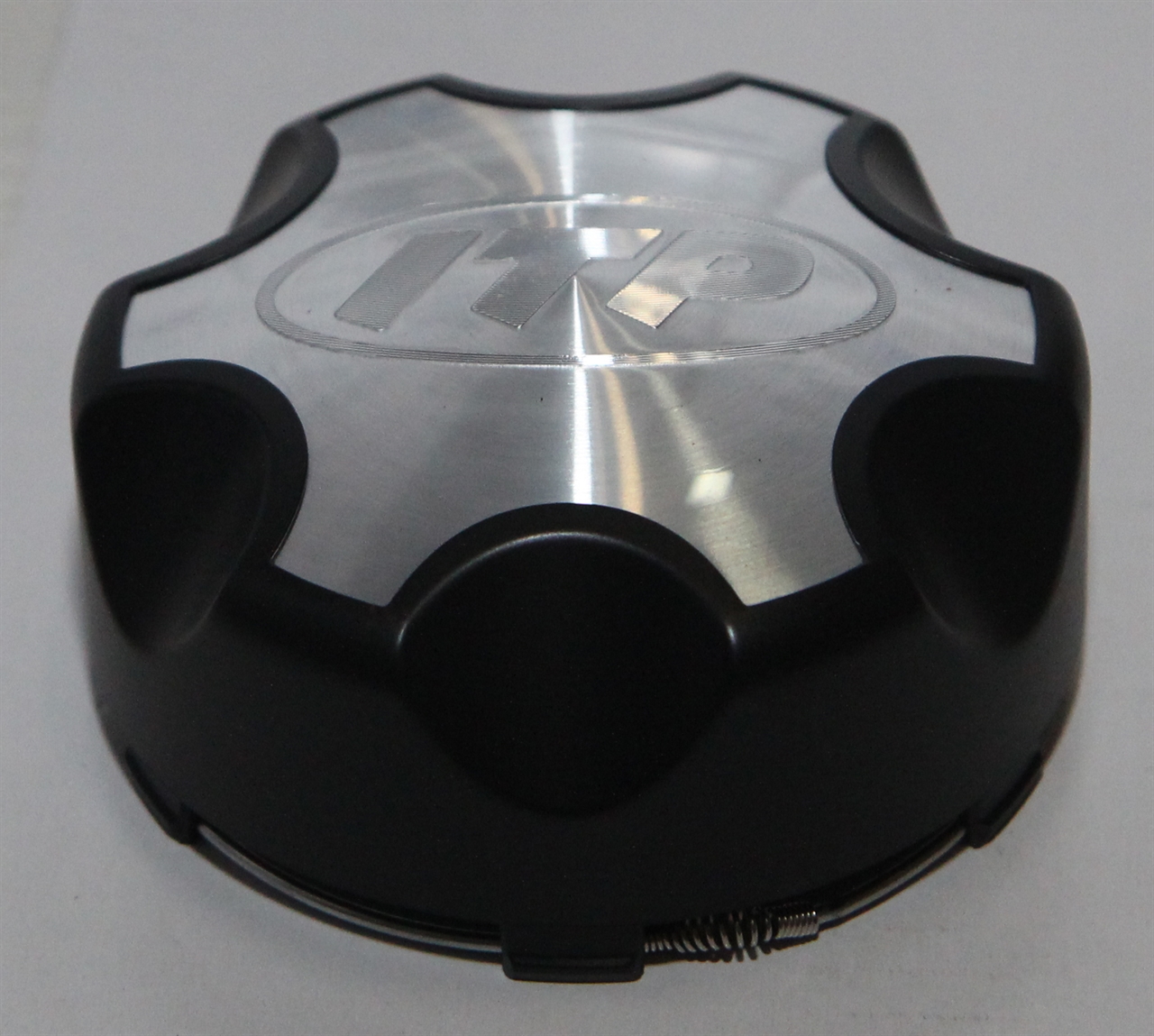 картинка Центральный колпачок диска ITP C137SD