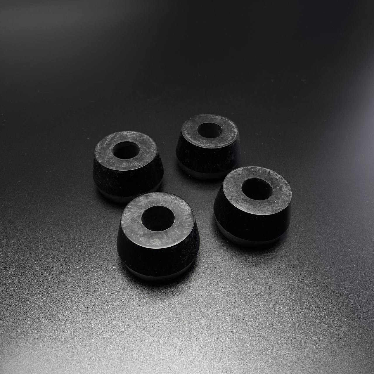 картинка Ось гидроцилиндра стальная PIN ASSY-PIVOT (Quicksilver)