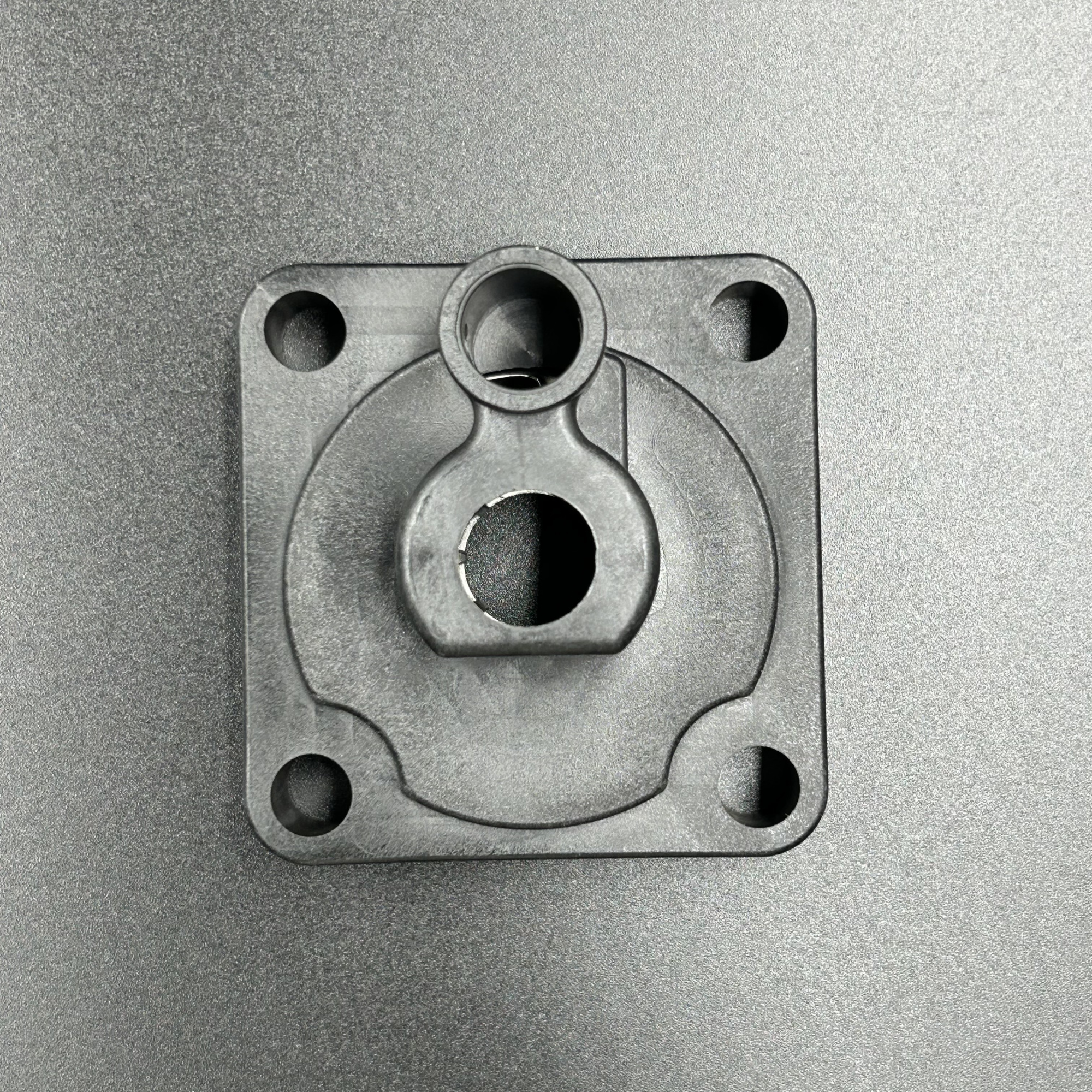 картинка Корпус помпы охлаждения Yamaha 9.9-15, F6-15 (KACAWA)