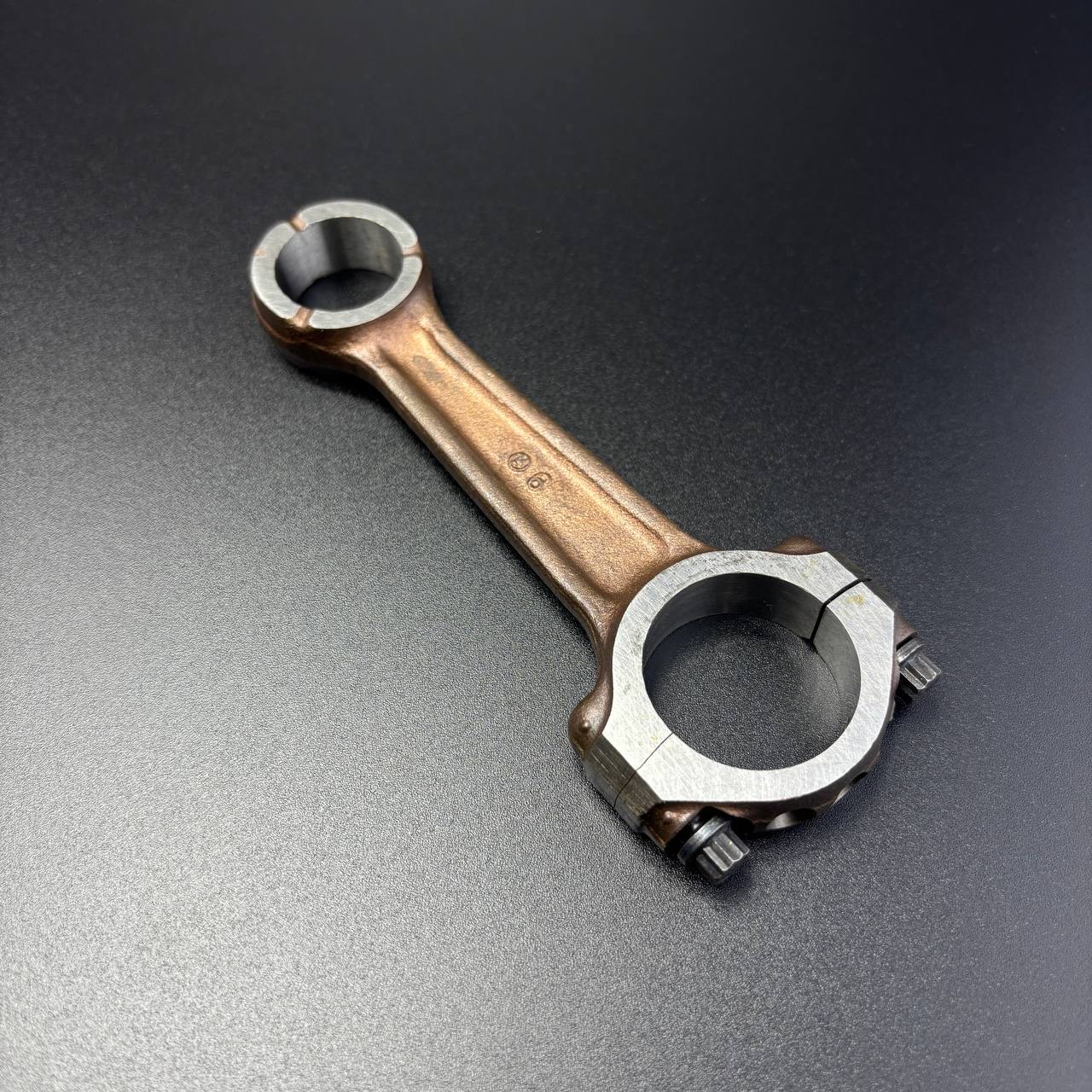 картинка Шатун CONNECTING ROD 630-8835A4 (Quicksilver)