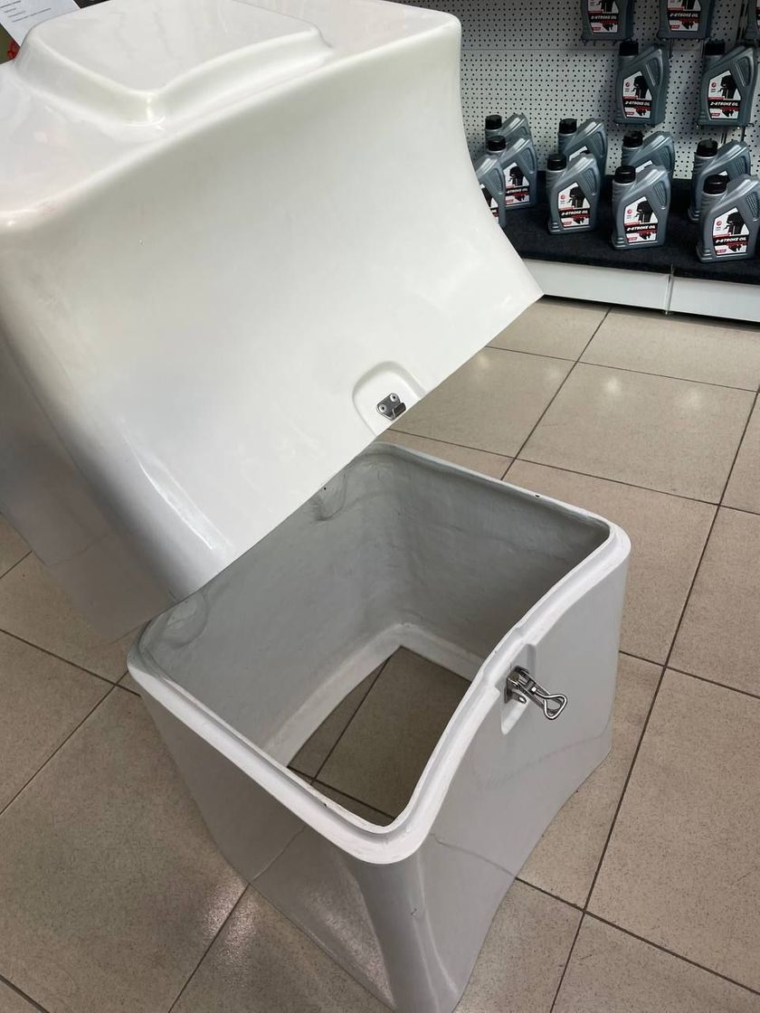 картинка Консоль на RIB 480-520, корпус белый, Адмирал