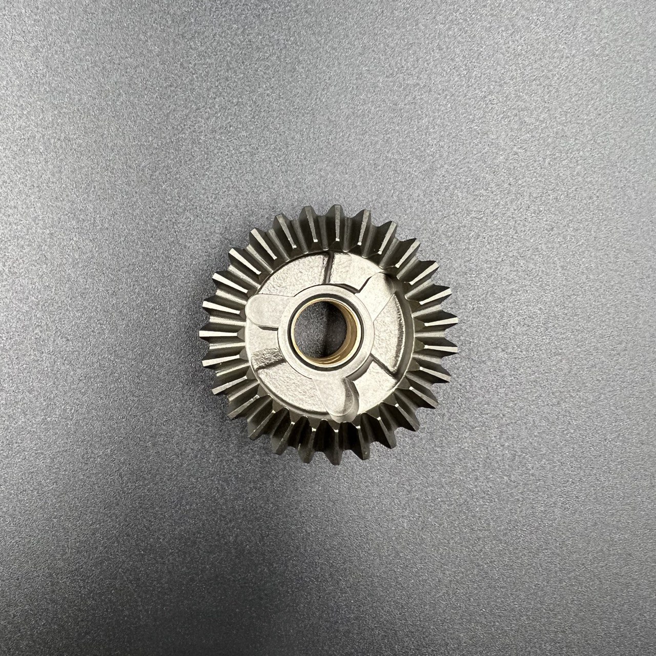 картинка Шестерня переднего хода Yamaha 4-5 (6E0-45560-00) (KACAWA)
