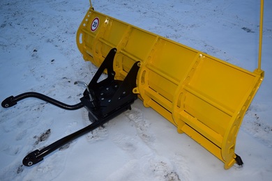 картинка Снеговой отвал BIZON для УАЗ Патриот поворотный