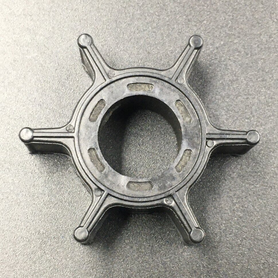 картинка Крыльчатка помпы охлаждения Honda BF8-20 (пластиковая втулка) (Omax)