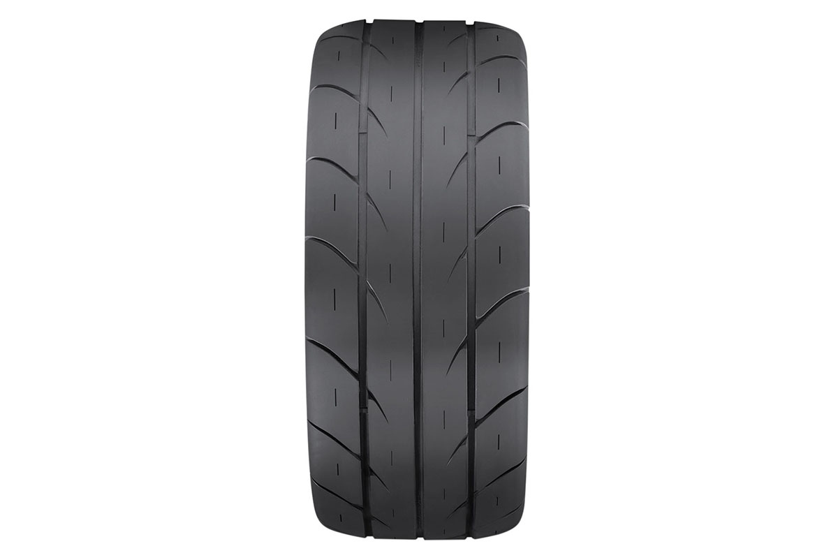 картинка Шина Mickey Thompson P325/30R19 ET STREET S/S 