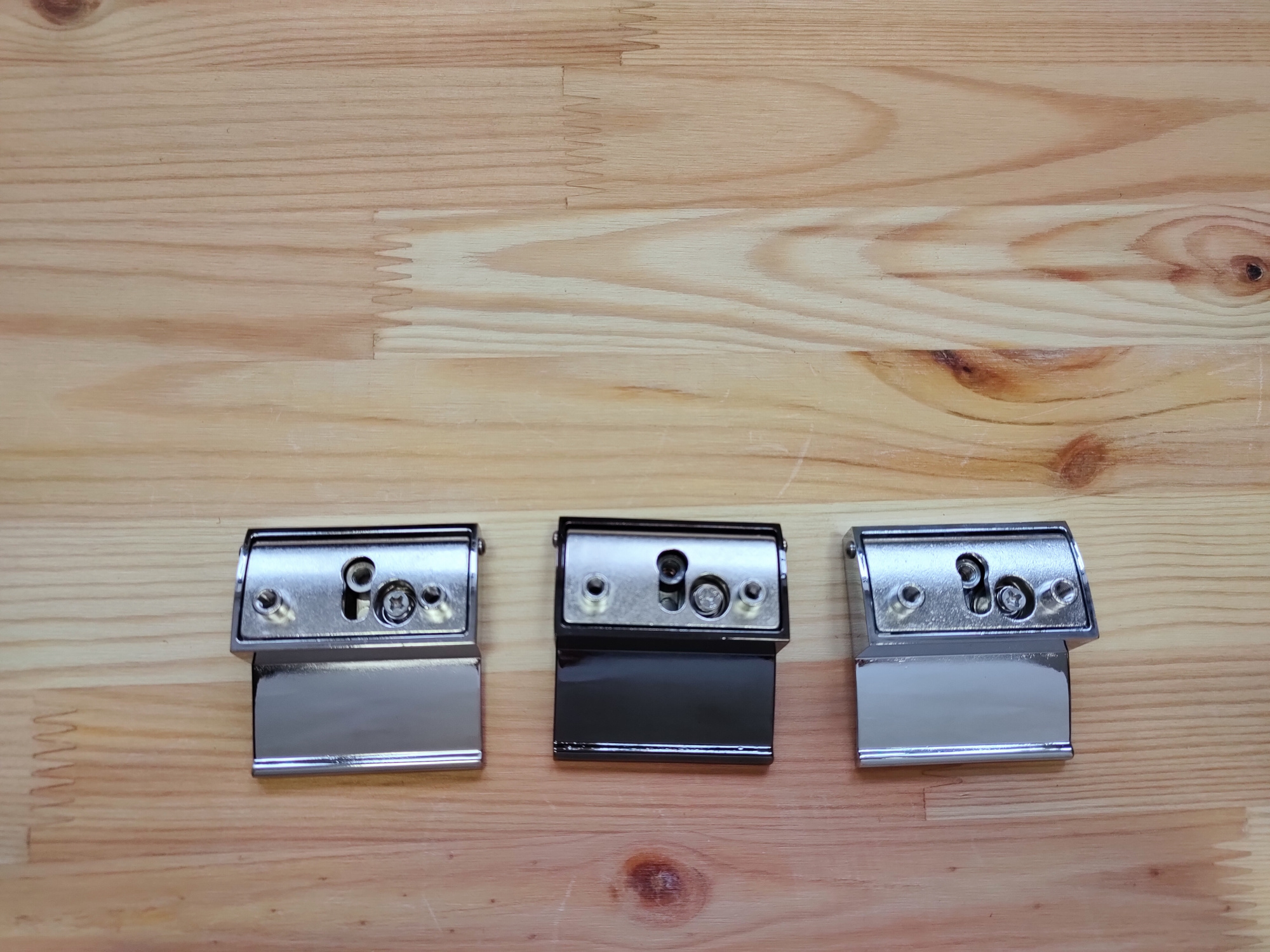 картинка Ручка-замок мебельная BL08-CH (зеркальный)