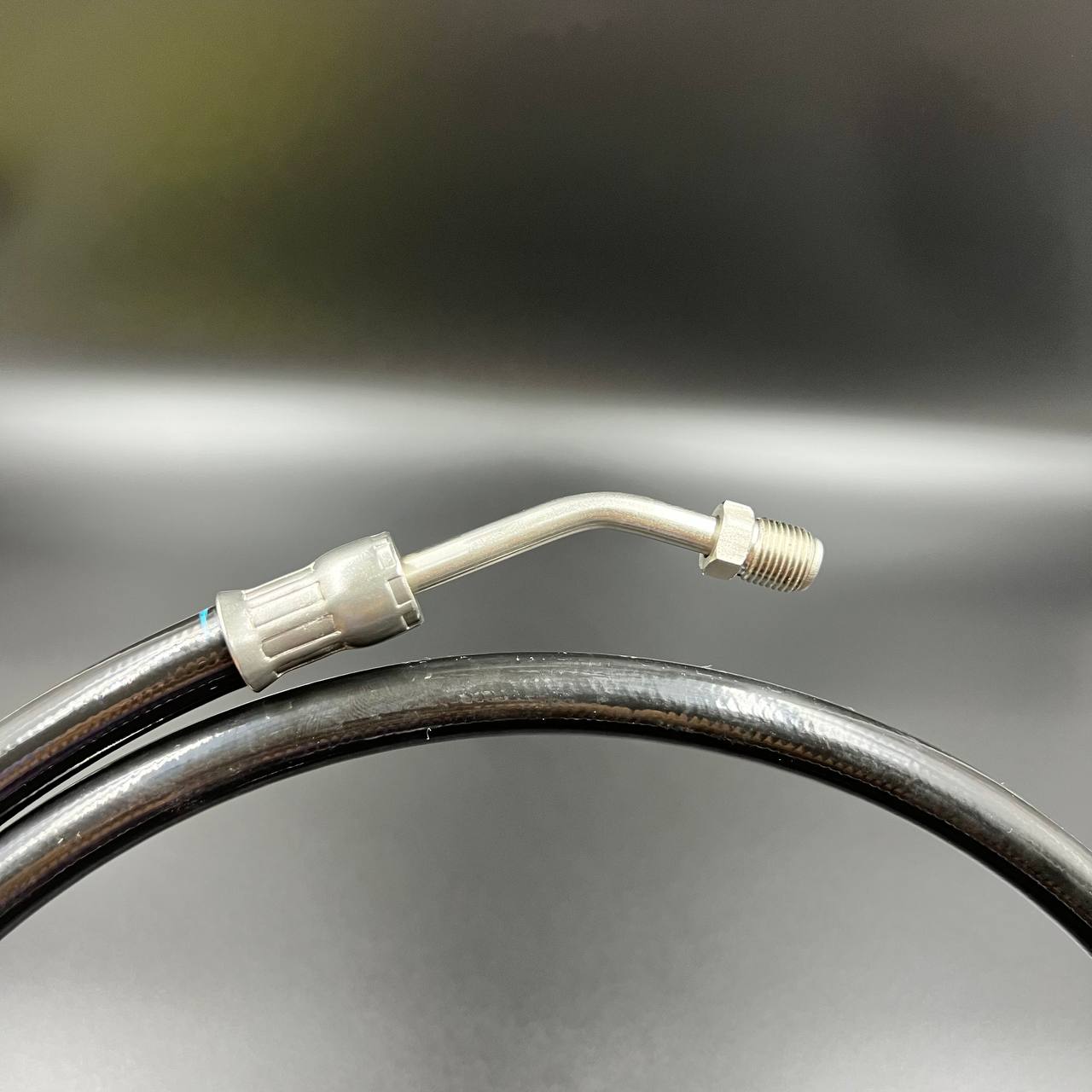 картинка Шланг гидравлический Mercruiser Bravo I-II-III (Omax)