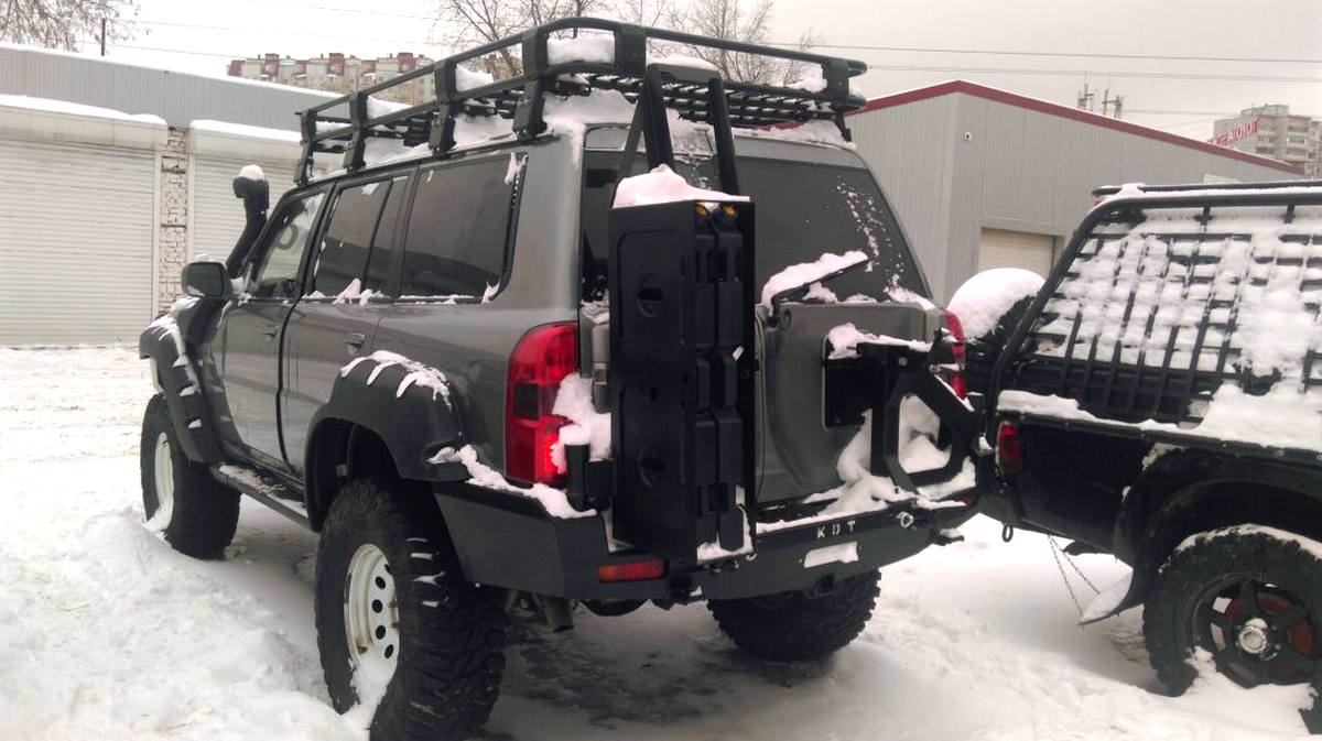 картинка Бампер задний KDT с площадкой под лебедку для Nissan Patrol нержавейка
