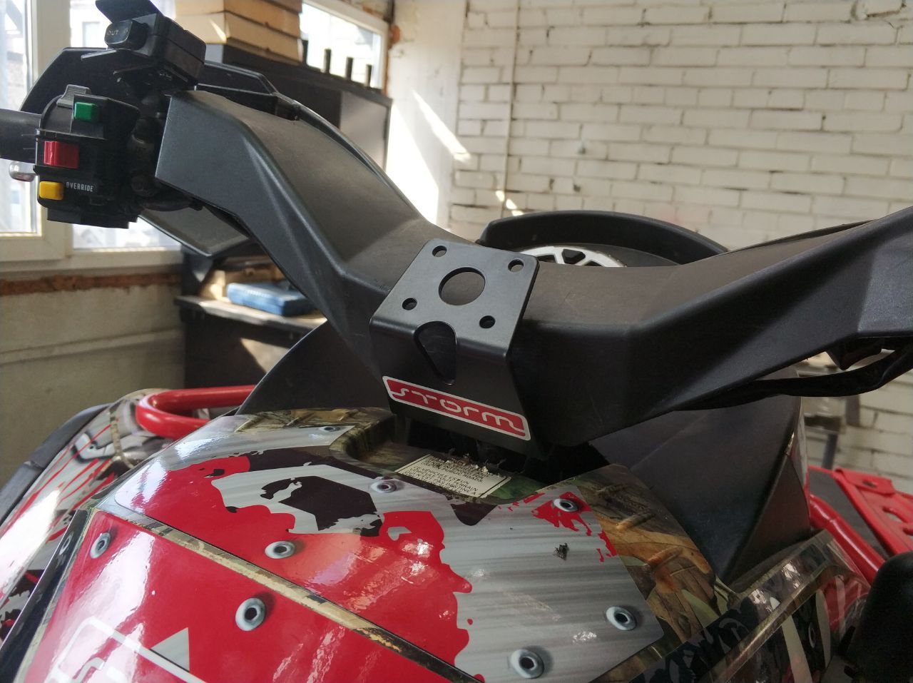 картинка Кронштейн навигатора для CAN-AM Outlander G2 2012-2013