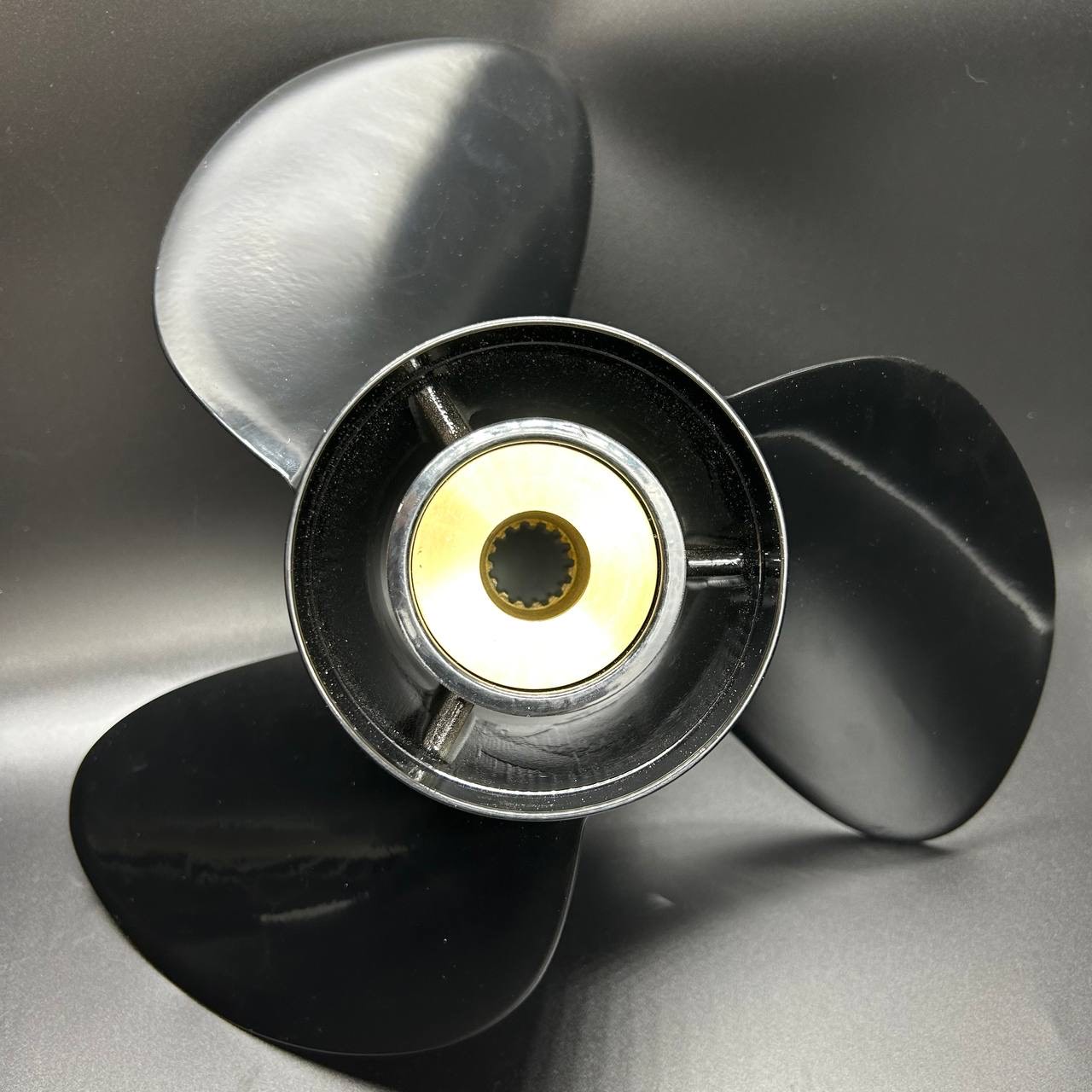 Гребной винт Suzuki DF150-DF300 Soltiga3 (3x15-1/4x21) (Polastorm)