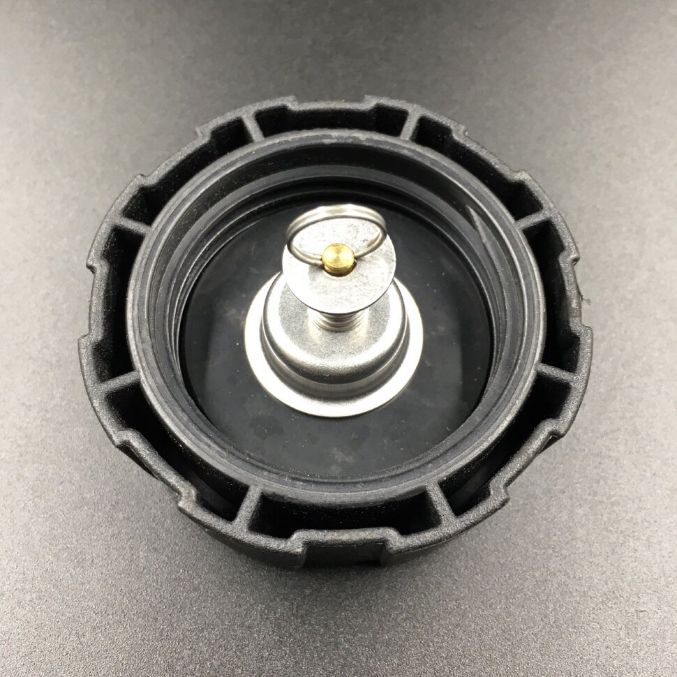 картинка Крышка топливного бака Yamaha 6-200, F2.5-60 (Omax)