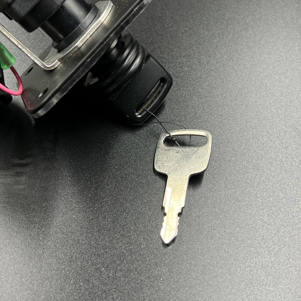 картинка Панель c замком зажигания Yamaha F250-350 (PWB)