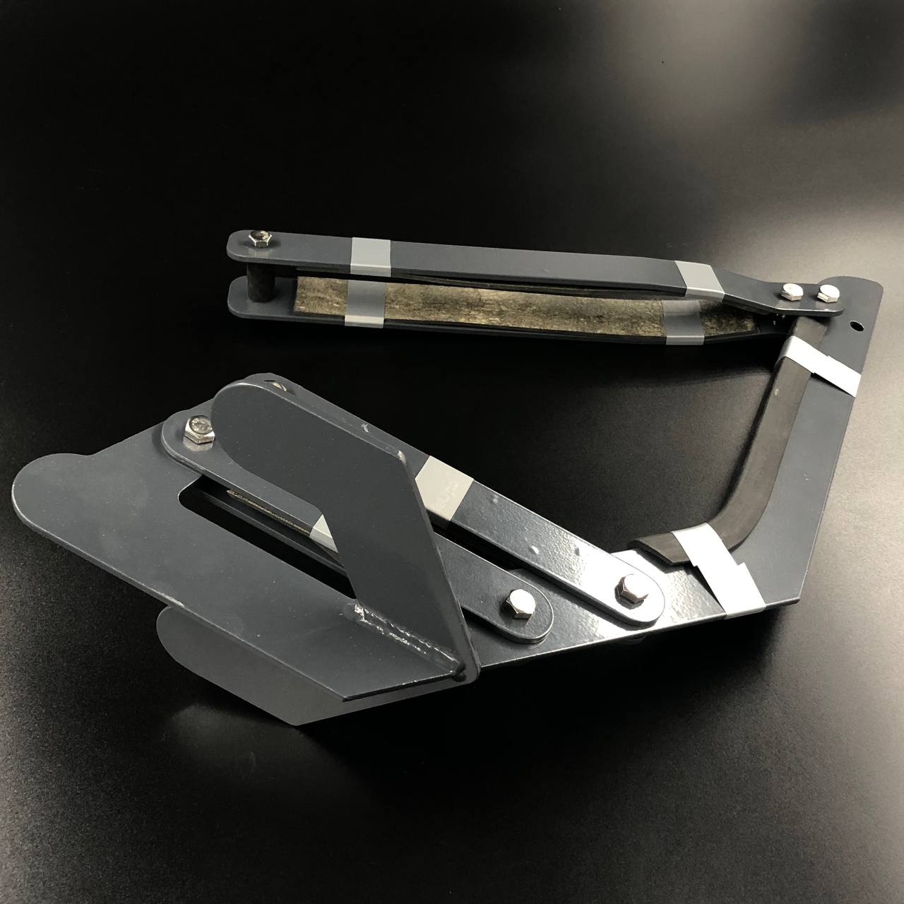 картинка Защита редуктора Yamaha 9.9.-15 (Базовая, серая)