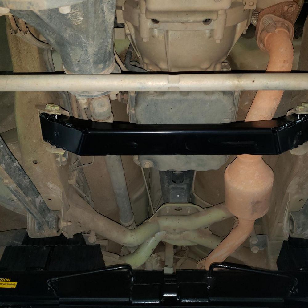 Траверса рамы Suzuki Jimny JB74 OME