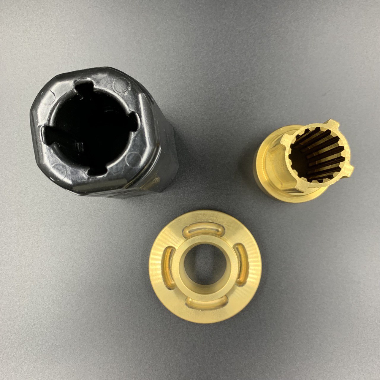 картинка Втулка гребного винта Suzuki DF150-300 (Michigan)