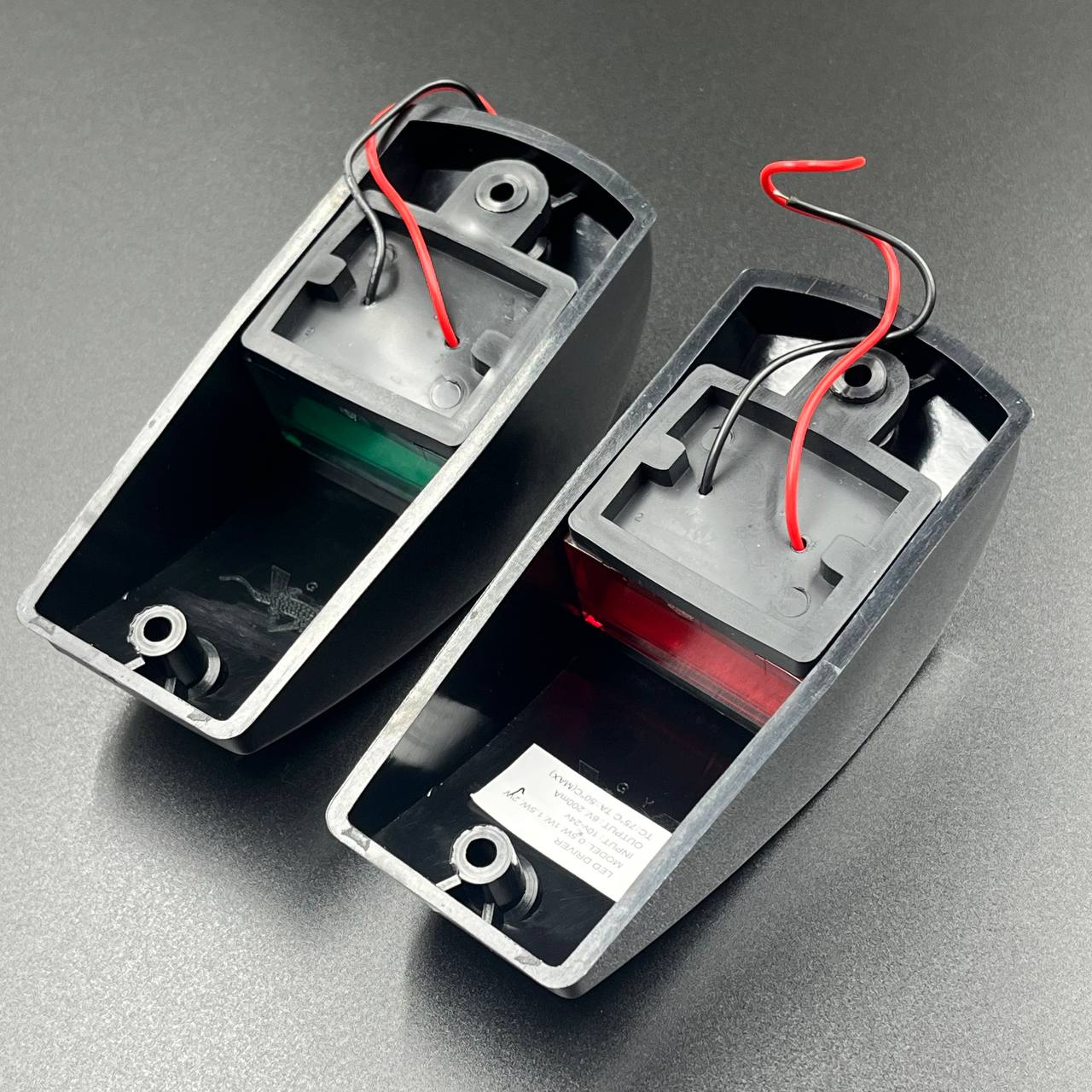 картинка Огни ходовые LED (комплект)(131x59x46мм)(12V/24V)чёрный (Sunfine)