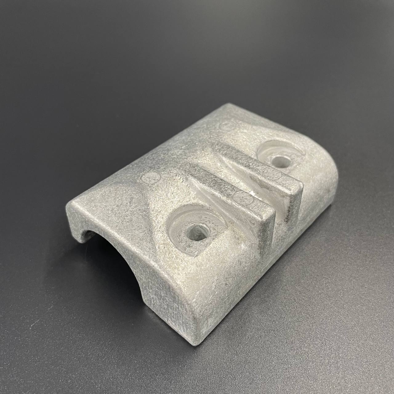 картинка Анод подвески Yamaha F40-50 () (63D-45251-00) (Yamaha)