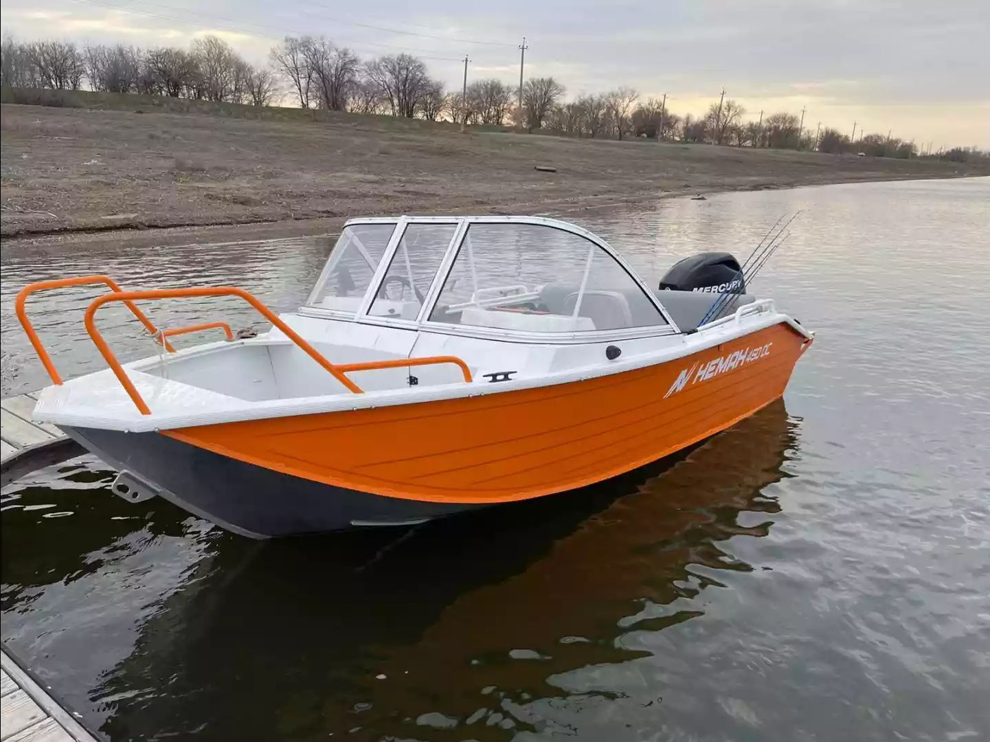 Моторная лодка, Neman 450 DC NEW, серый/св. сер