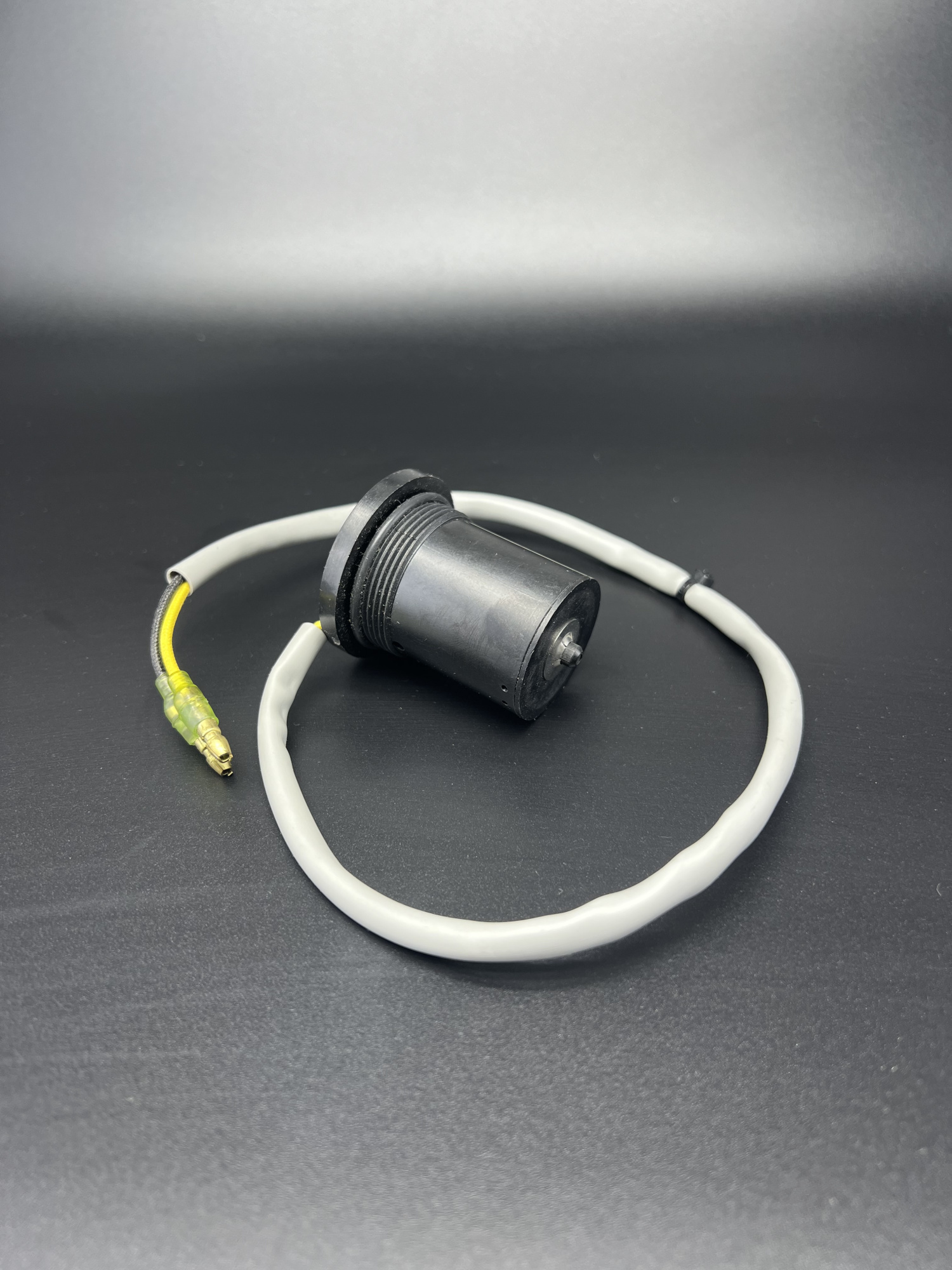 картинка Датчик уровня масла генератора Yamaha EF3600 / EF4300