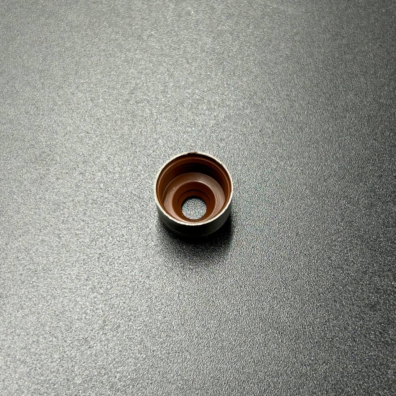 картинка Колпачок маслосъемный Honda 12211-PZ1-004(ВЫПУСК)(PREMARINE)