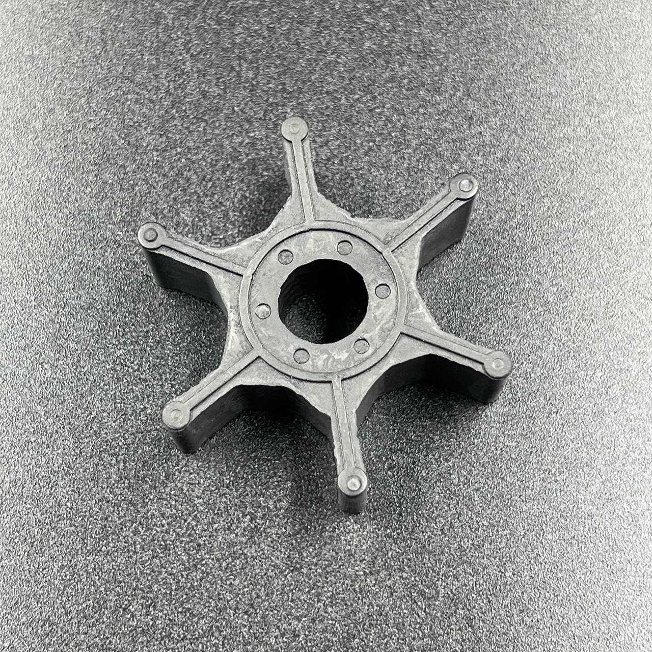 Крыльчатка помпы охлаждения Suzuki DT2-8, DF4-6 (KACAWA)