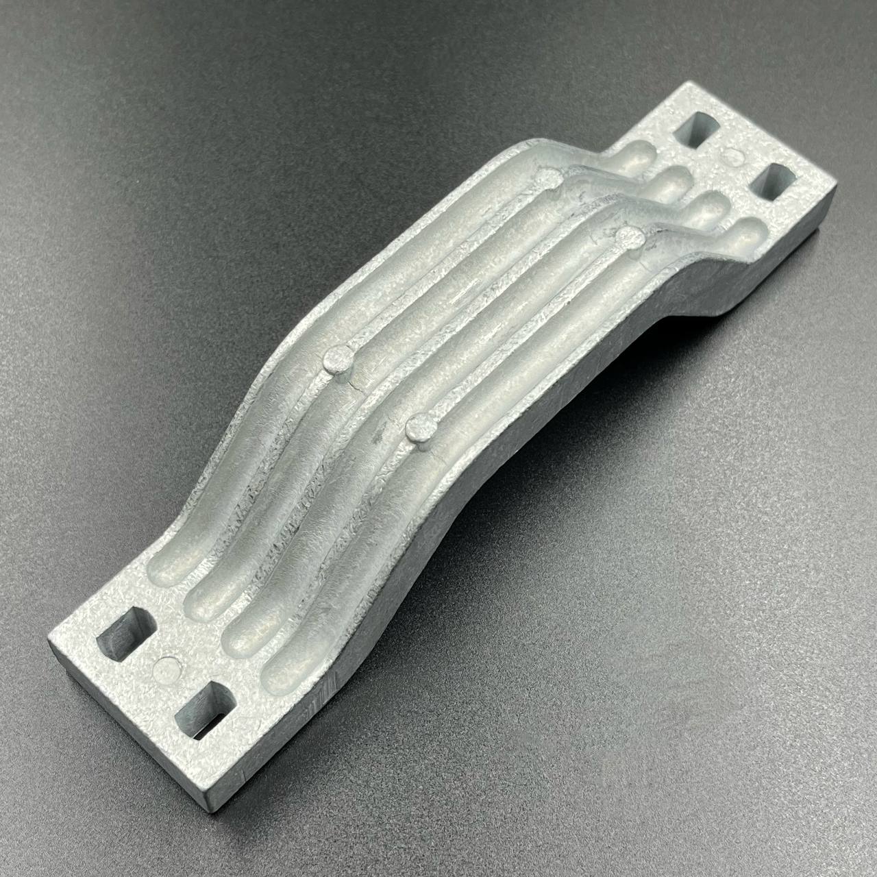 картинка Анод струбцины Yamaha 100-250, F115, F225 (Цинковый)(KACAWA)