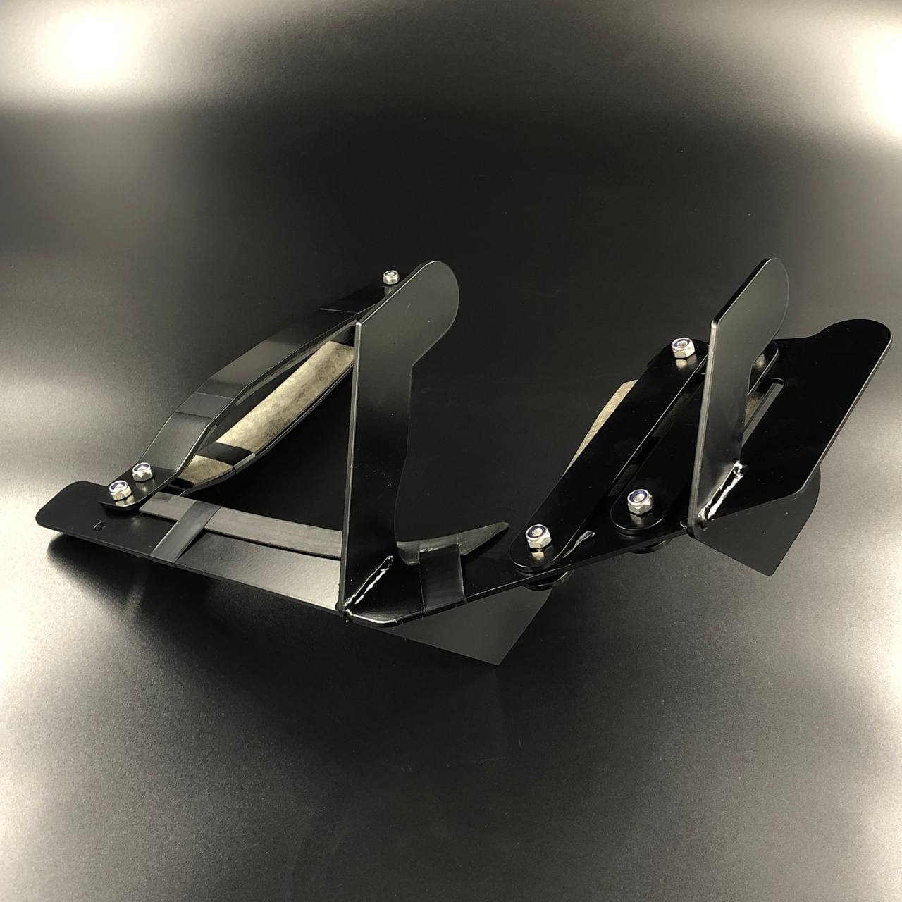 картинка Защита редуктора Suzuki DT9.9-15, DF8-20A (Усиленная, черная)