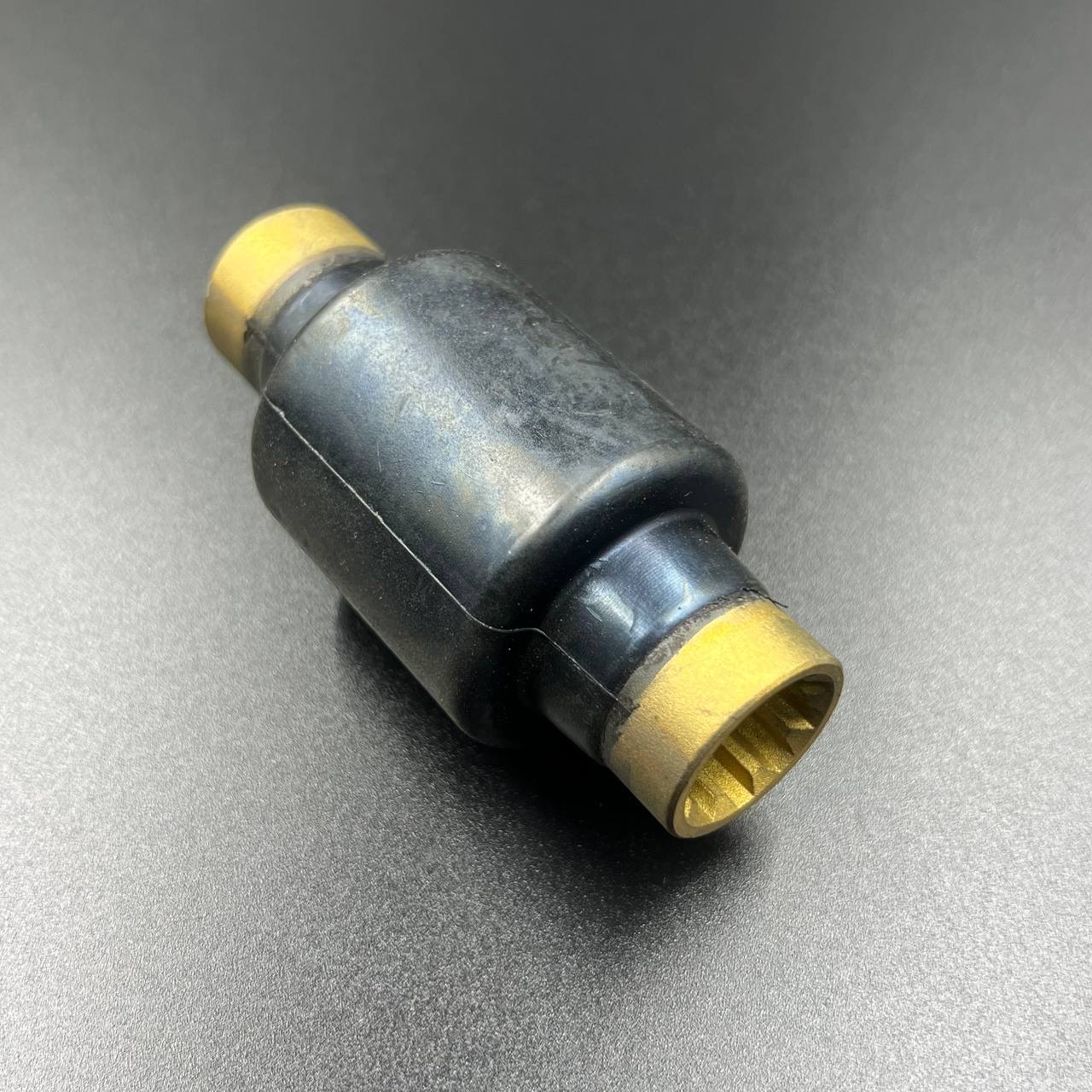 картинка Втулка гребного винта резиновая Yamaha 9,9-15 (Omax)