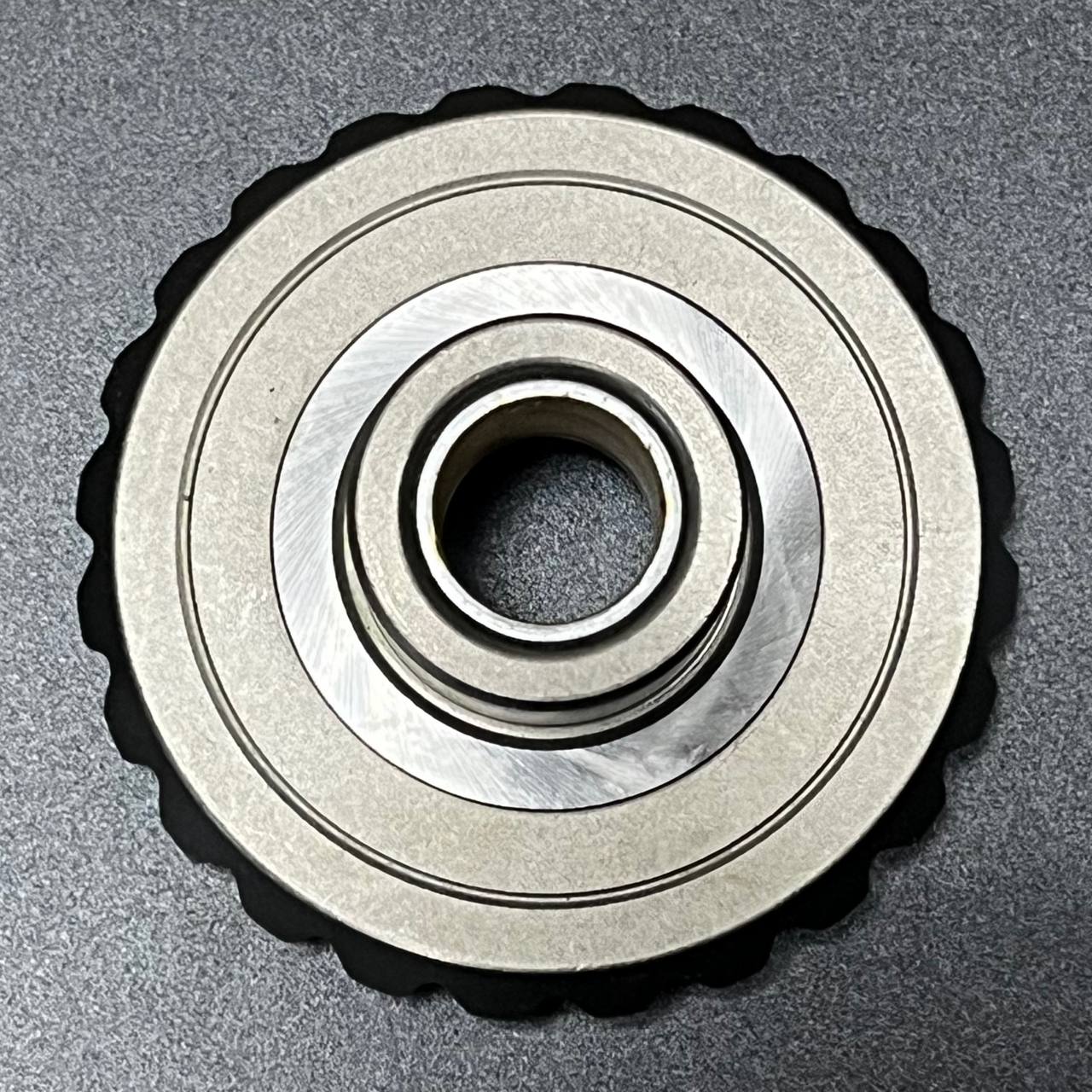 картинка Шестерня переднего хода Yamaha 20,30 (689-45560-00) (Kacawa)