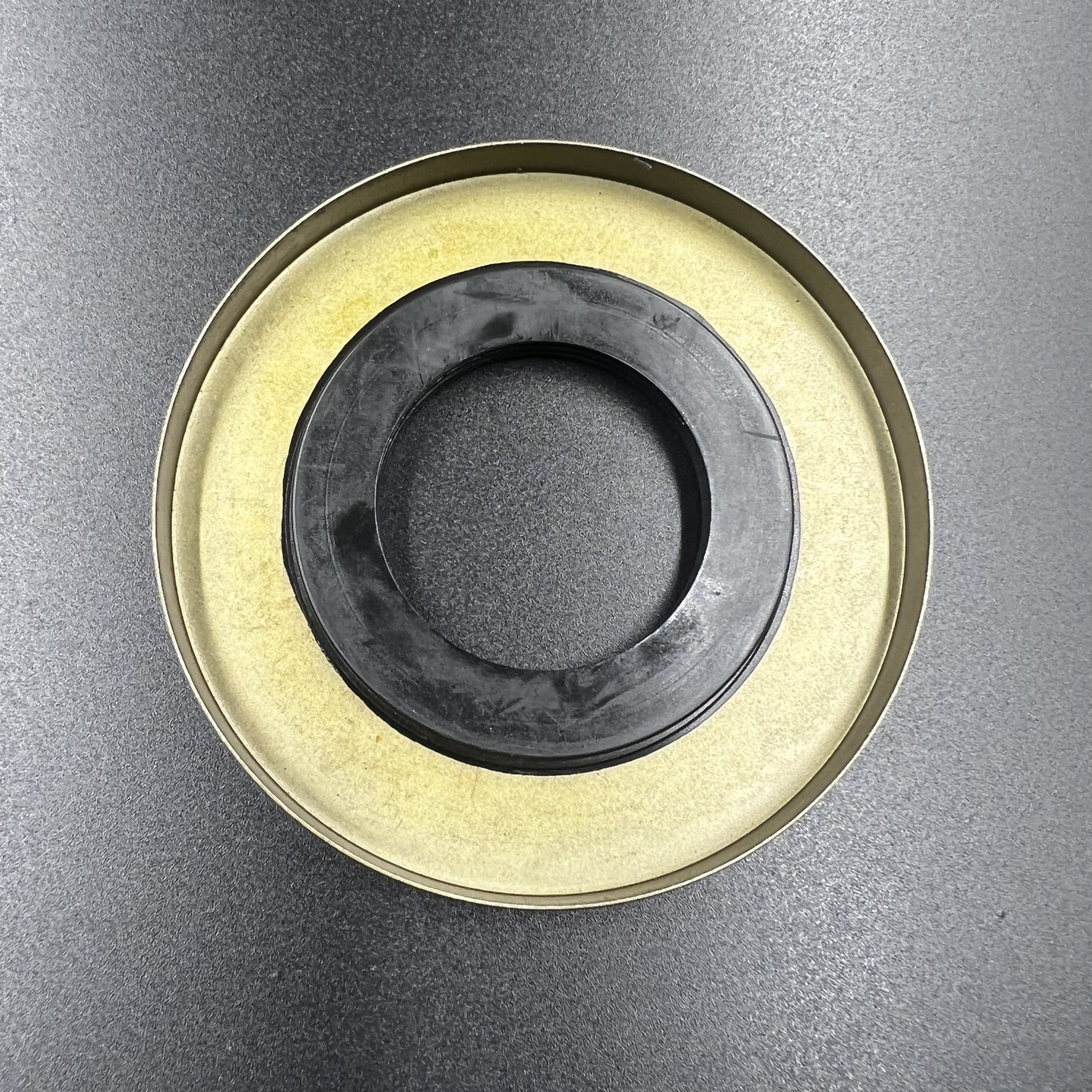 картинка Сальник карданного вала Mercruiser Alpha/Bravo  (Sinera)