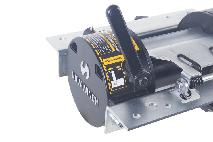 картинка Гидравлическая лебедка Novawinch 9000 lbs KXH9000 червячный привод