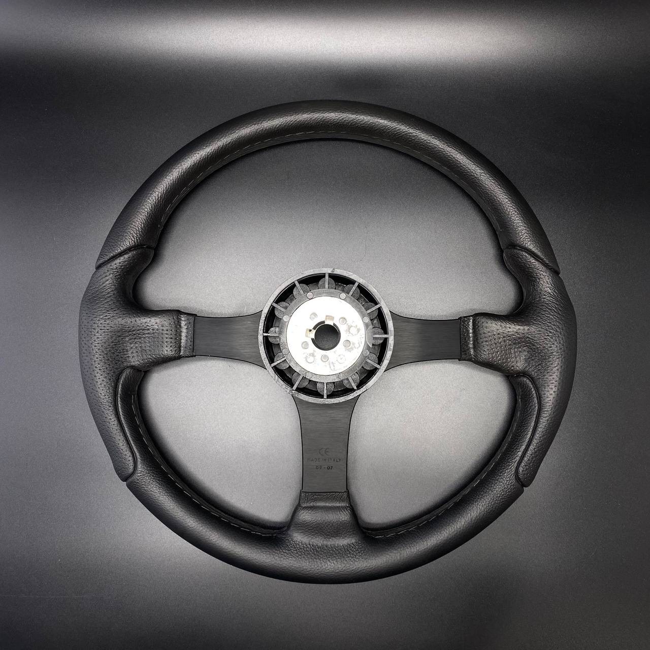 Рулевое колесо Mercury Nisida B/S 13.8 IN (350 mm)
