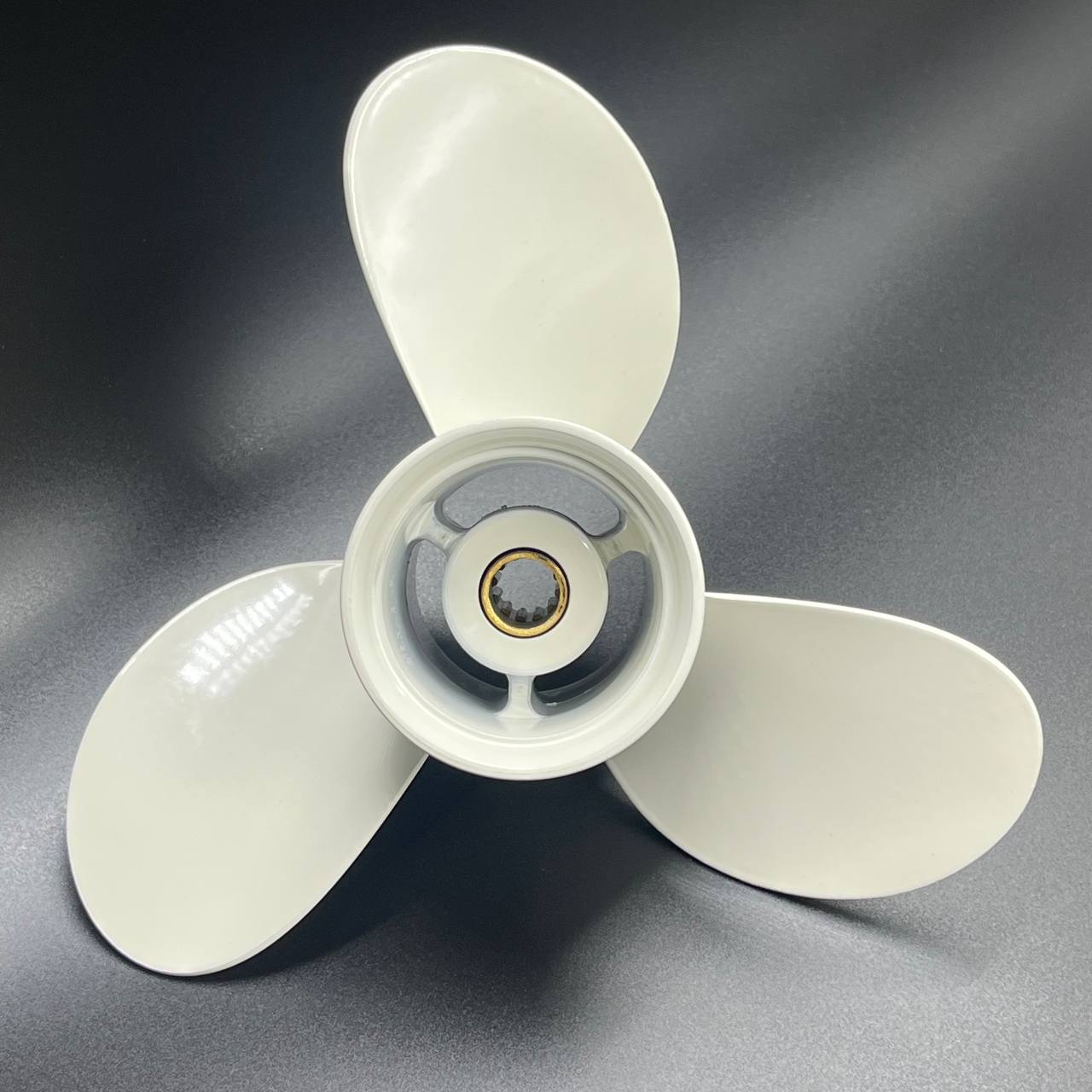 картинка Гребной винт Tohatsu 8-9.8 (3x8.5x8.5) (Omax)