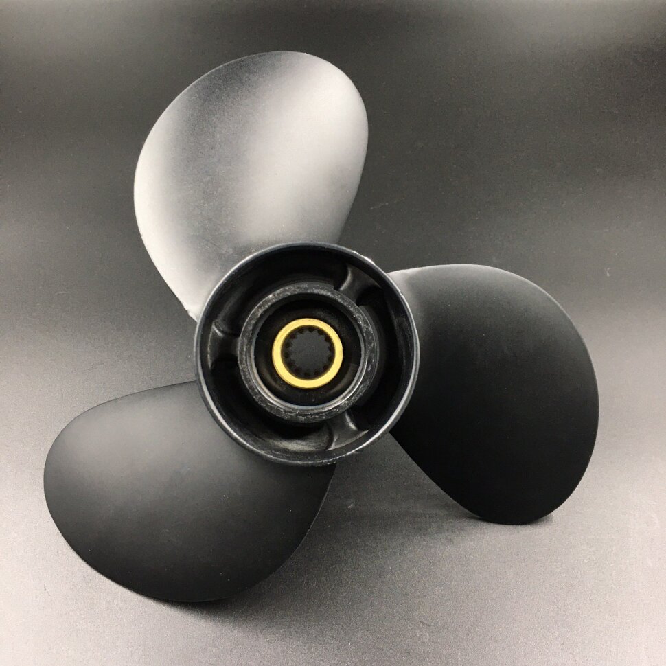 картинка Гребной винт Tohatsu 9.9-18 (3x9.25x9) (Omax)