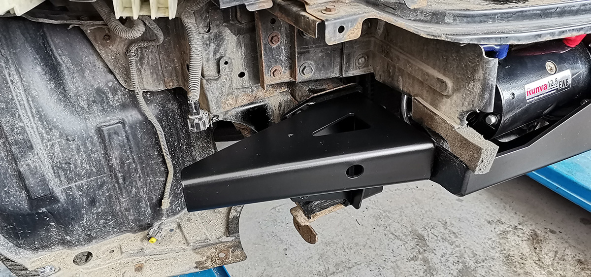 картинка Площадка лебедки Nissan Patrol Y62 2010+