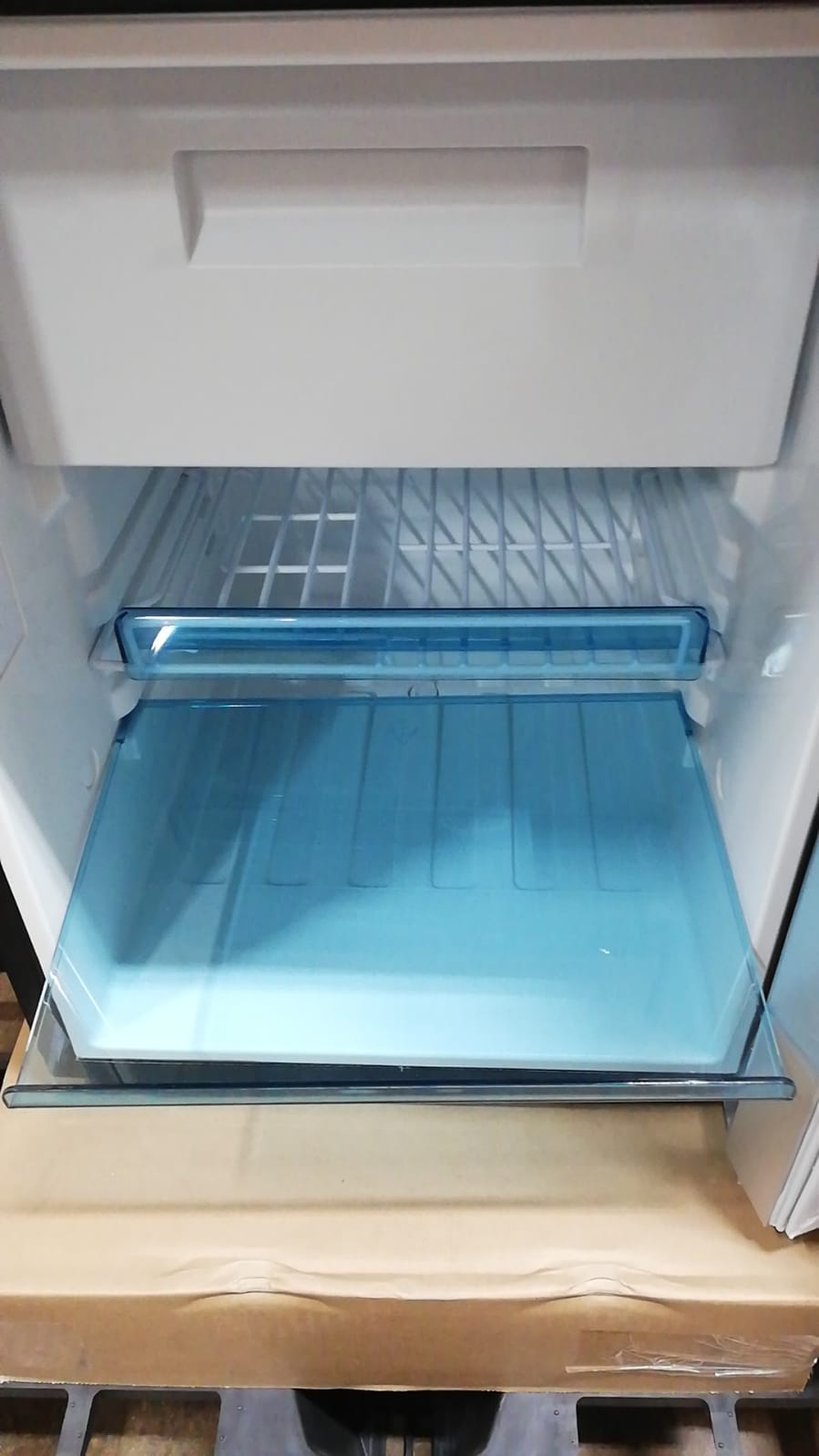 картинка Компрессорный автохолодильник MobileComfort MC-CRX-50(12/24)