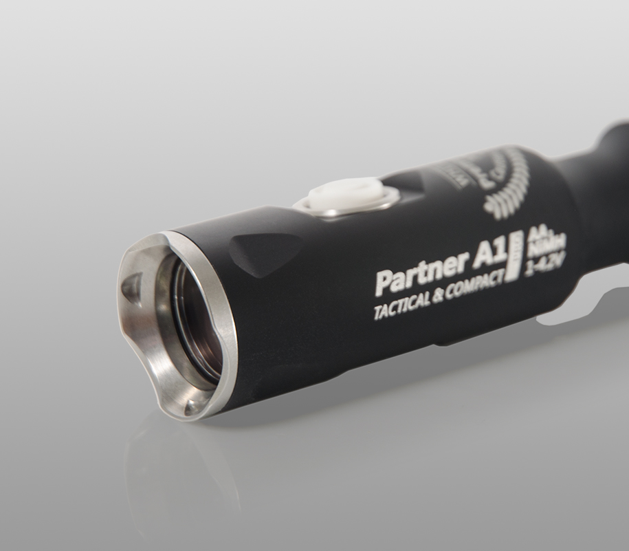 картинка Фонарь ARMYTEK Partner A1 Pro XP-L ТЕПЛЫЙ