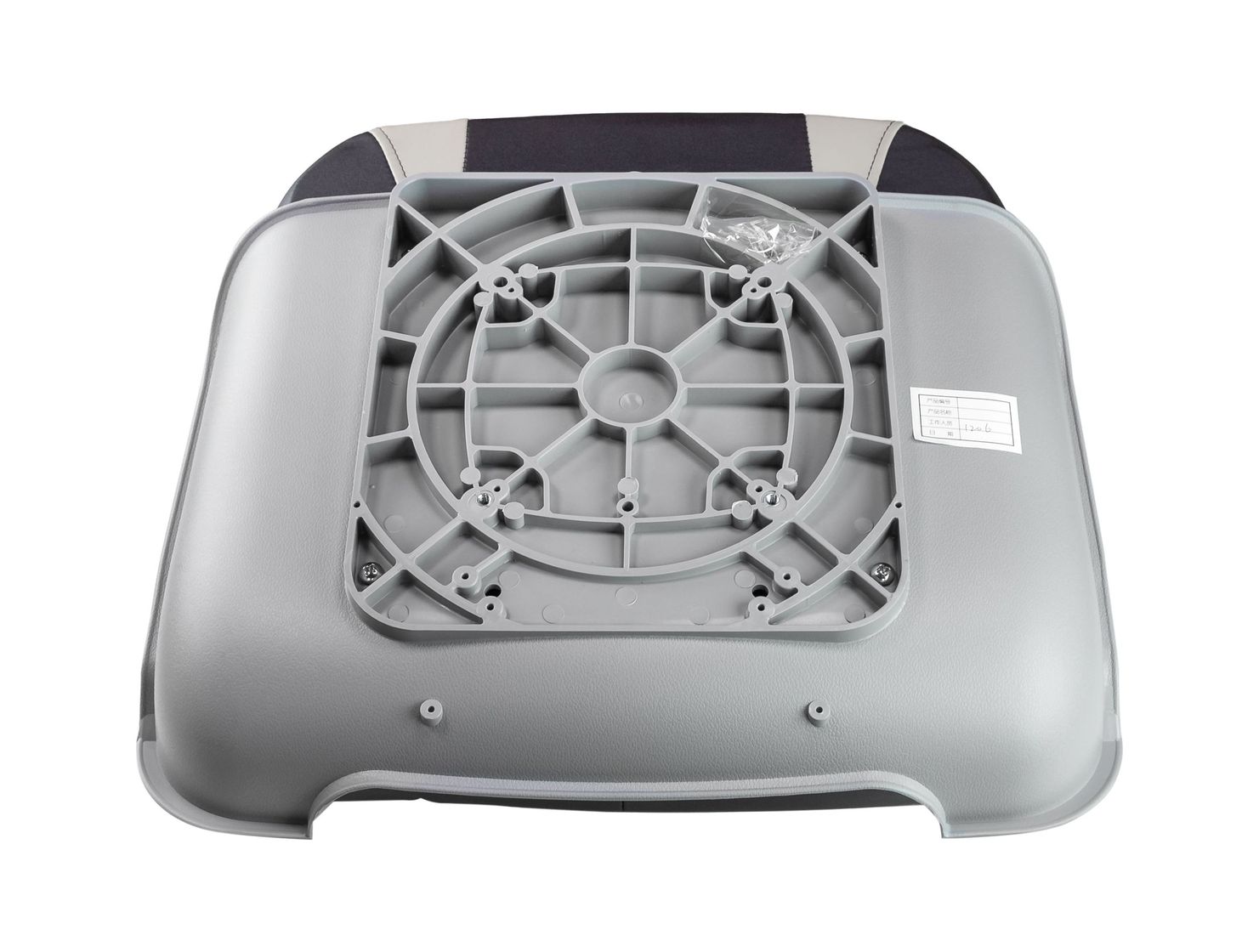 картинка Кресло SKIPPER PREMIUM с высокой спинкой, черный/серый/темно-серый