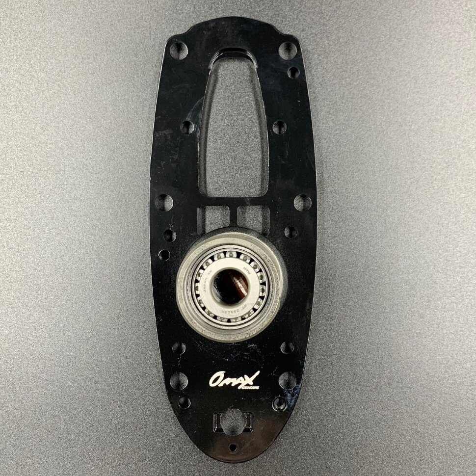 Основание помпы охлаждения Suzuki DT25-30 (56130-96320-0EP) (Omax)